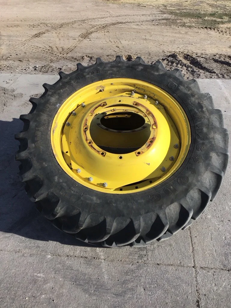 Used 380/80R38 142B Firestone RAT DT TL R-1W 85-90% On 12 x 38 (12-19.685-17.651) Waffle 3 Bolt/Disc