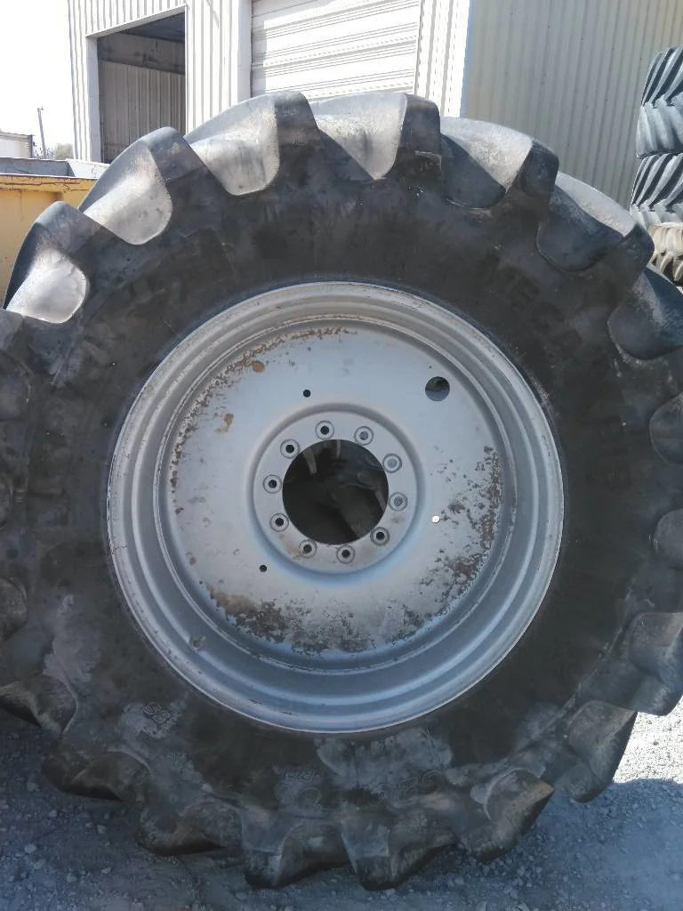 Used 620/70R38 170A8 Michelin MegaXBib TL R-1W 90-95% On 18 x 38 10-13.19-11.07) Sprayer Wheel