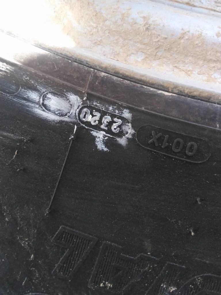 Used 620/70R38 170A8 Michelin MegaXBib TL R-1W 90-95% On 18 x 38 10-13.19-11.07) Sprayer Wheel image 6