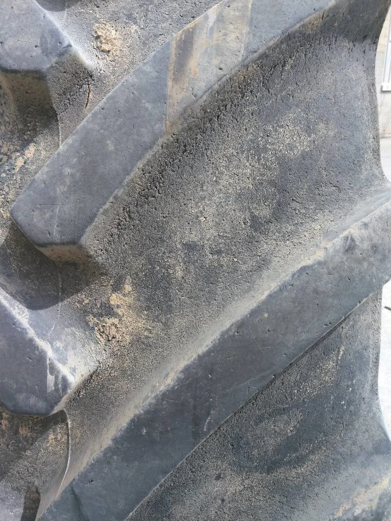 Used 710/65R46 174D Mitas Super Flexion Tire TL R-1W 80-85% On 25 x 46 (12-32.047-30.078) Rim & Rail image 4