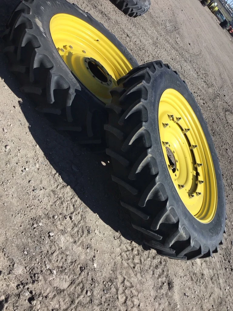 Used 380/90R50 160A8 Mitas AC85 TL R-1W 75-80% On 12 x 50 (10-13.19-11.07) Rim & Rail With Disc image 4