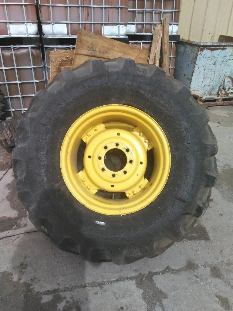 Take-Off 19.5L-24 146A8 Goodyear IT525 TL R-4 95-100% On 15 x 24 8-8-6 4/2 Clamp/Disc