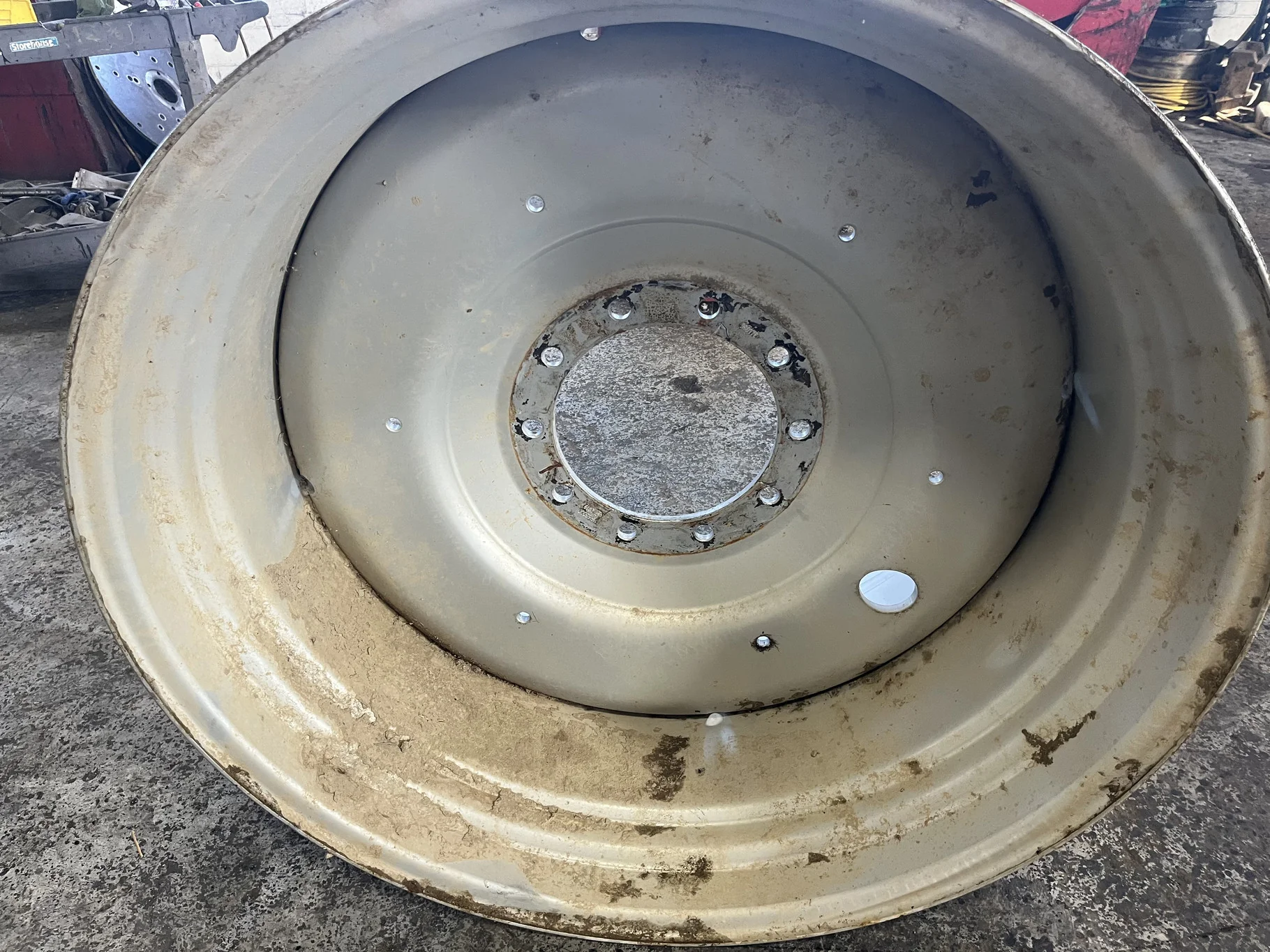 Used 23 X 42 10-13.19-11.07 Dual Silver Wheel image 3