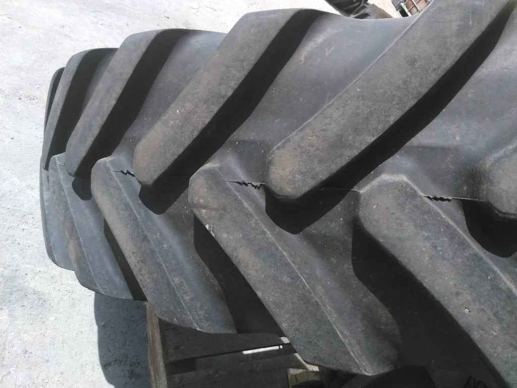 Used VF420/95R50 179D TL R-1W Michelin Spraybib TL R-1W 80-85% image 3