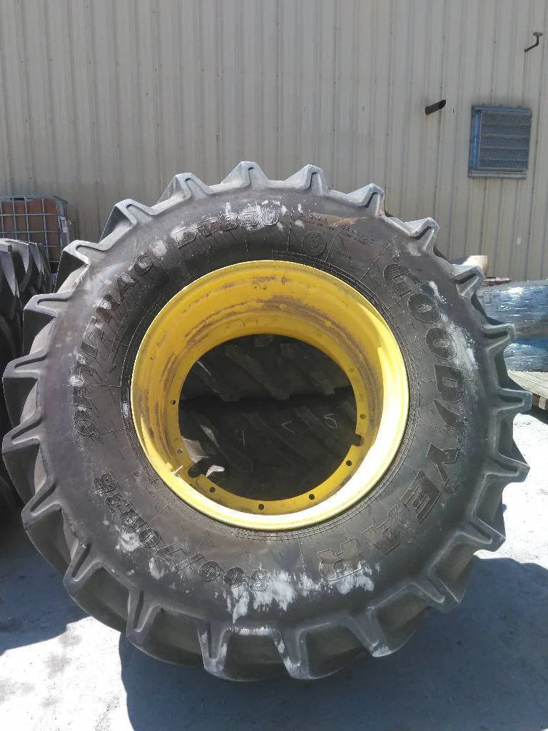 Used 800/70R38 173A8 Goodyear Optitrac DT830 TL R-1W 90-95% On 27 x 38 (12-32.047-30.078) R&R Wheel