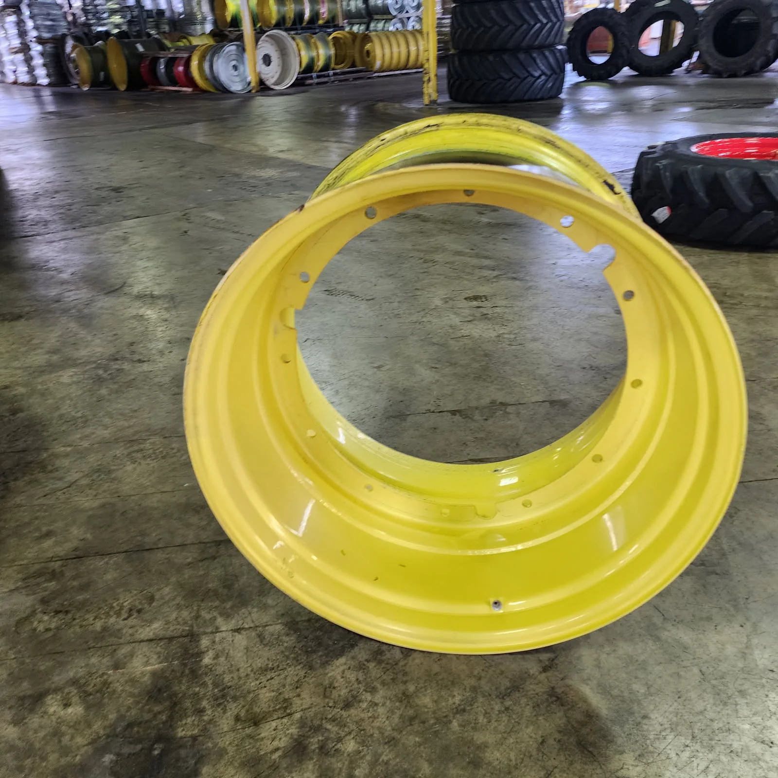 Used 27 X 38 12-32.047-30.078 Rim & Rail Yellow Wheel image 4