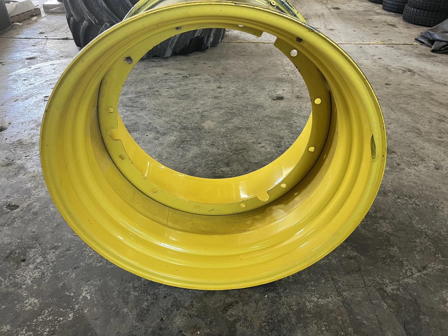 Used 27 X 38 12-32.047-30.078 Rim & Rail Yellow Wheel image 5