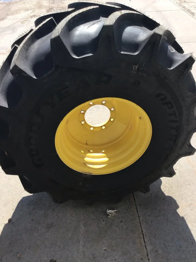Take-Off 750/65R26 166D Goodyear Optitrac TL R-1W 95-100% On 25 x 26 (8-10.82-8.78) Combine Wheel image 2