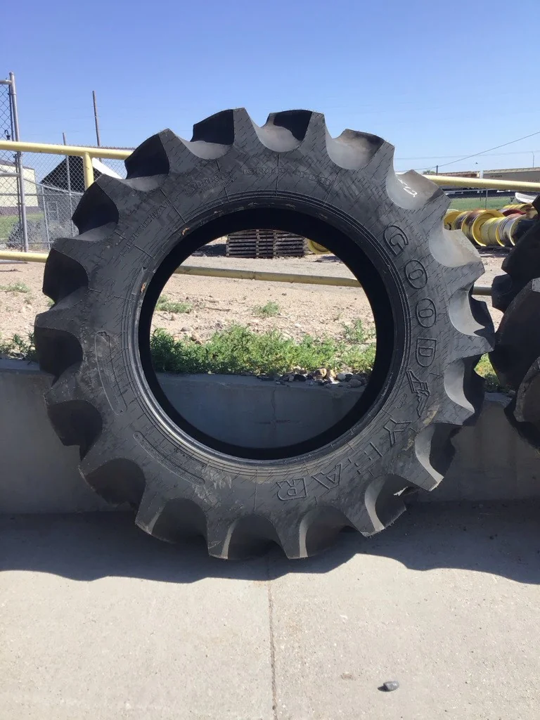 Take-Off 520/85R42 162A8 Goodyear Special Sure Grip TL R-2 95-100%