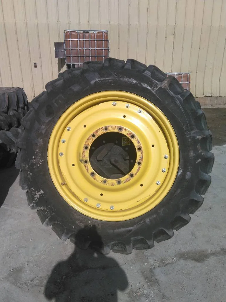 Used VF380/80R38 154B Firestone RAT DT TL R-1W 90-95% On 12 x 38 (12-16.732-14.620) Waffle 3 Bolt