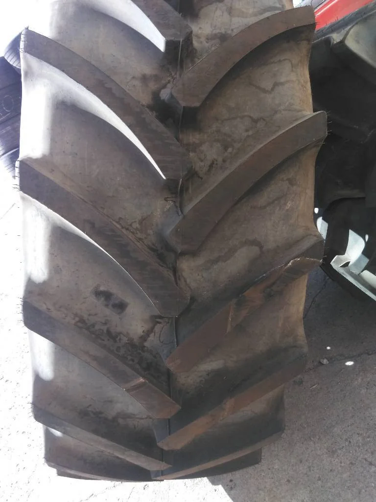 Take-Off 650/65R42 165D Mitas SST TL R-1W 95-100% On 20 x 42 10-13.19-11.07 Fendt Red Wheel image 3