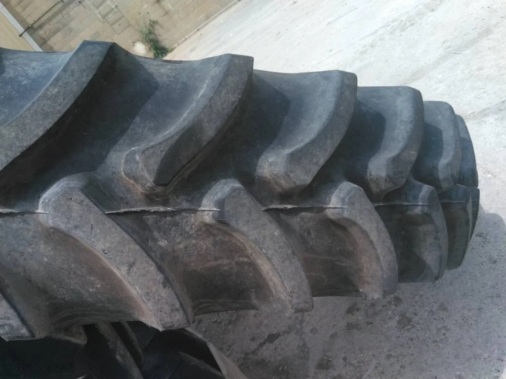 Used 380/90R54 152A8 Firestone Radial 9000 TL R-1W 95-100% On 12 x 54 (12-32.047-30.078) Rim & Rail image 2