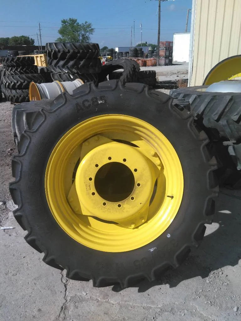 Take-Off 320/85R34 133A8 Mitas AC85 TL R-1W 95-100% In 10 x 34 (10-13.19-11.07) 4/2 Clamp/Disc
