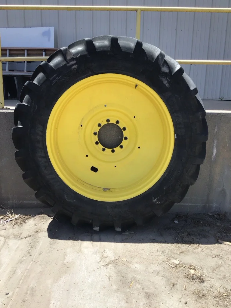 Used 480/80R46 158A8 Michelin TL R-1W 80-85% On 16 x 46 (10-13.19-11.07) Dual Wheel. Light Stubble image 2