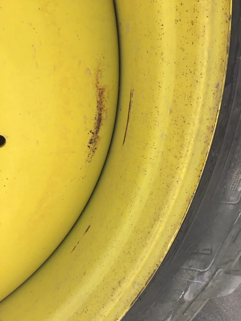 Used 480/80R46 158A8 Michelin TL R-1W 80-85% On 16 x 46 (10-13.19-11.07) Dual Wheel. Light Stubble image 3