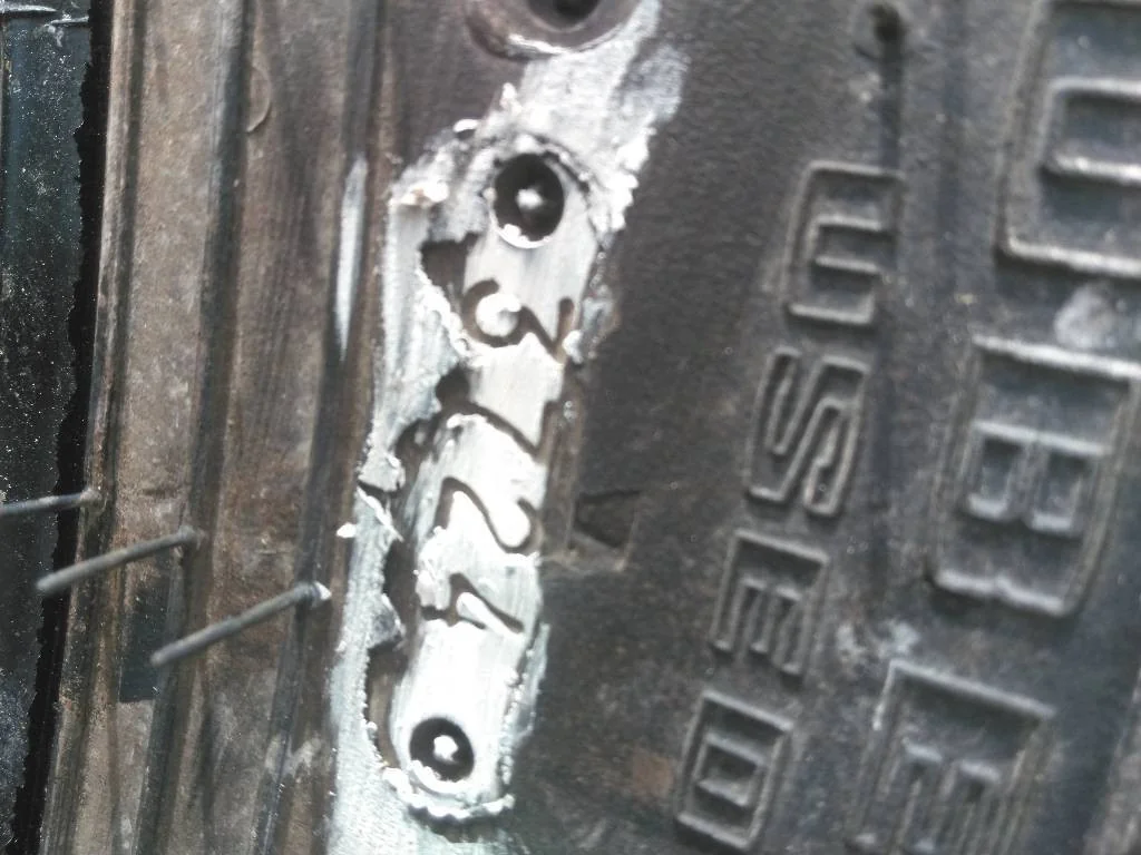Take-Off 520/85R42 162A8 Goodyear Special Sure Grip TD8 TL R-2 95-100% Very Light Cut In Sidewall image 4