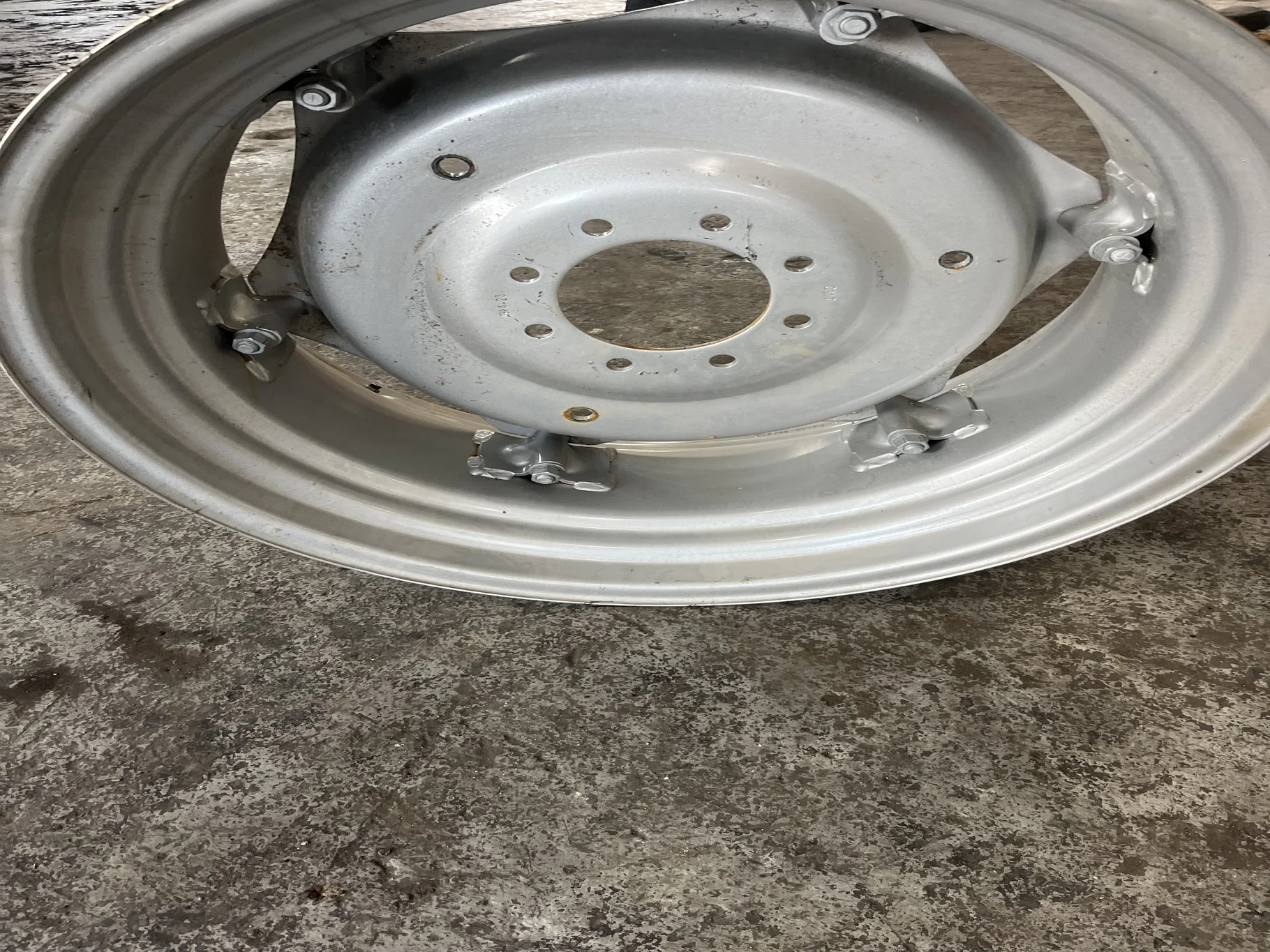Take-Off 14 X 30 8-8-6 6 Clamp Case Silver Wheel w/ Disc