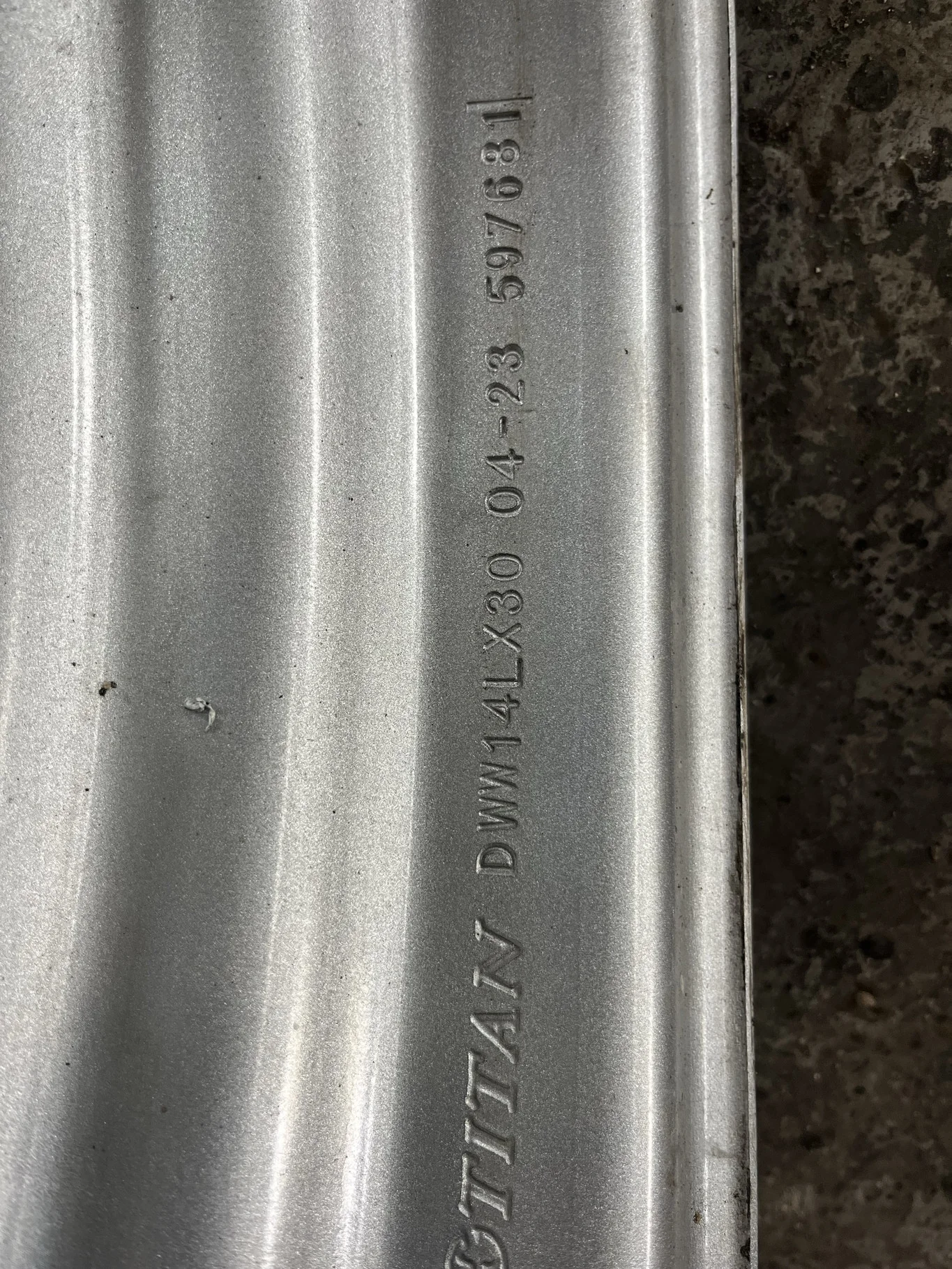 Take-Off 14 X 30 8-8-6 6 Clamp Case Silver Wheel w/ Disc image 3