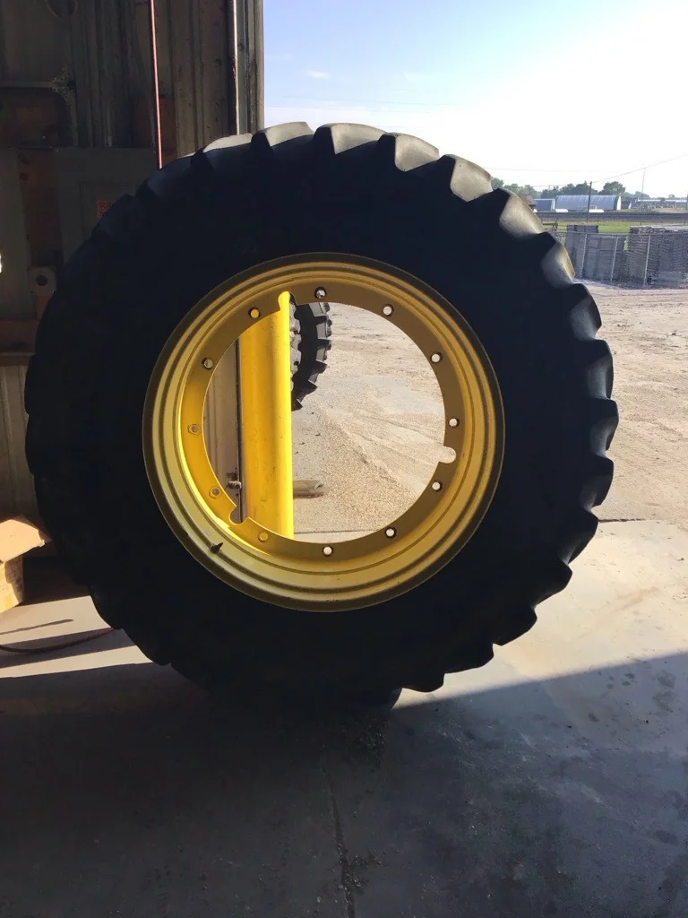Used 480/80R38 149A8 Goodyear Dyna Torque Radial TL R-1 75-80% On 16 x 38 (12-31.625-29) Rim & Rail