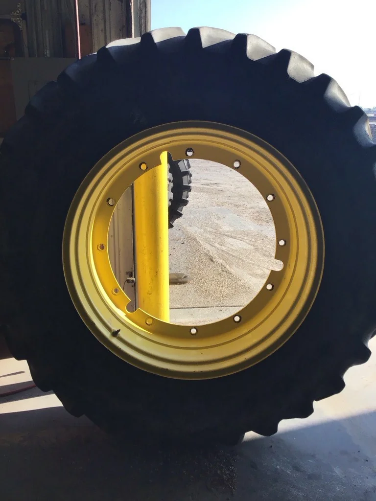 Used 480/80R38 149A8 Goodyear Dyna Torque Radial TL R-1 75-80% On 16 x 38 (12-31.625-29) Rim & Rail image 7