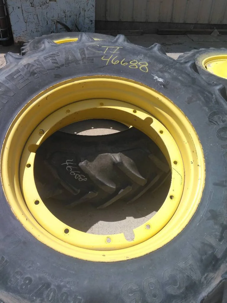 Used 16 x 38 (12-32.047-30.078 John Deere Titan Rim & Rail (Some Scratches And Faided Paint)
