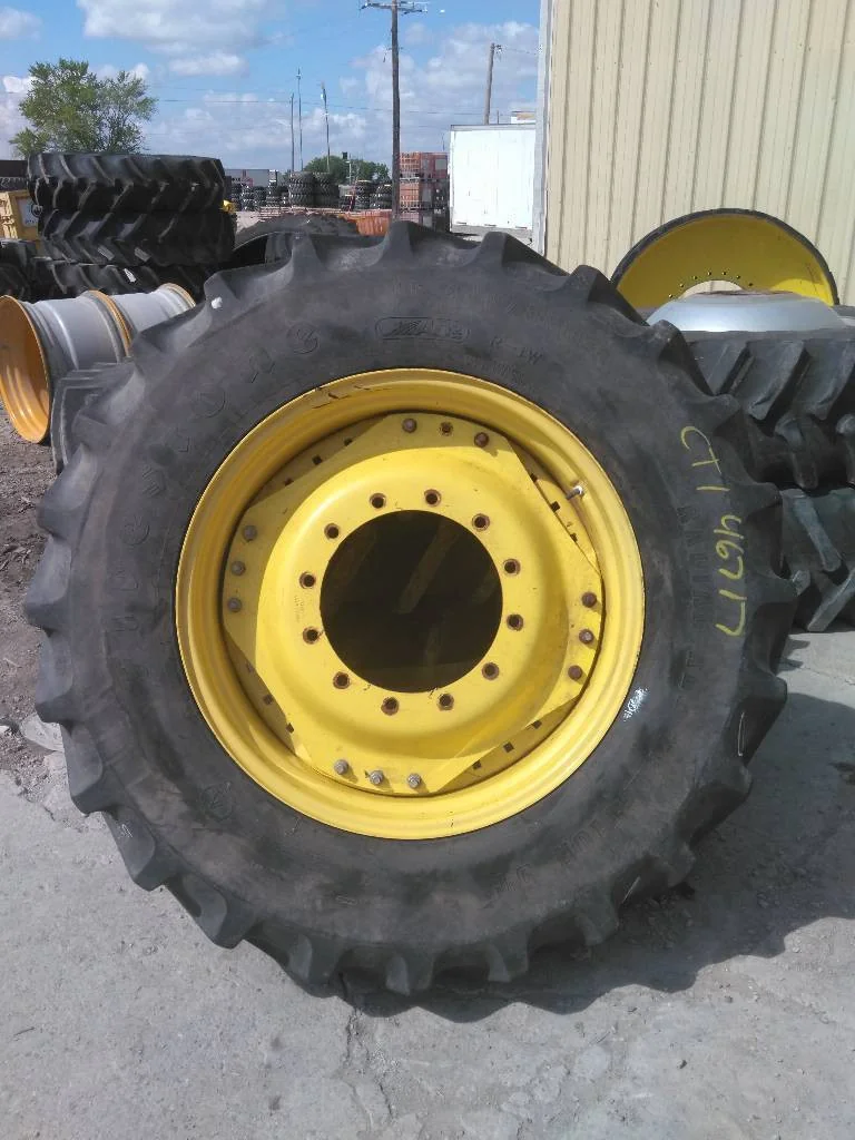 Used 420/85R34 152B Firestone RAT DT TL R-1W 65-70% On 15 x 34 (12-16.732-14.640) Waffle 3 Bolt/Disc