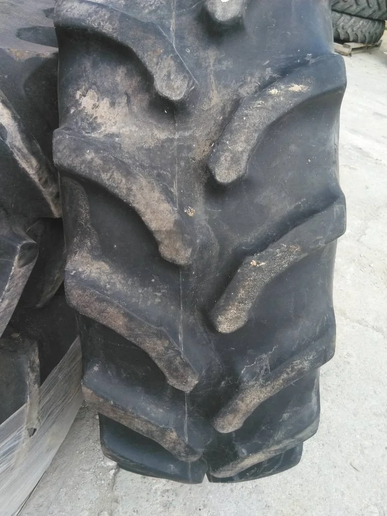 Used 420/90R30 142A8 Goodyear Ultratorque TL R-1W 75-80% On 15 x 30 (12-16.732-14.640) Waffle 3 Bolt image 3