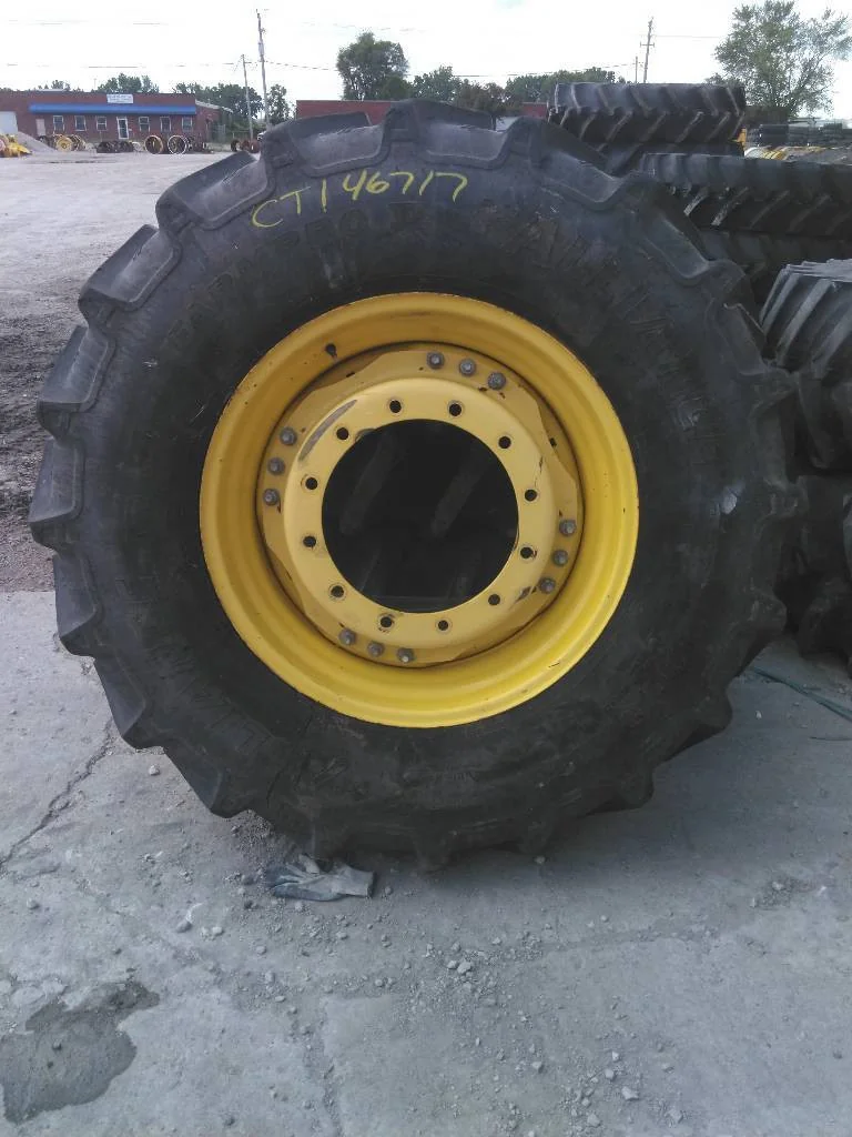 Used 420/90R30 147A8 Alliance Farmpro ll TL R-1W 85-90% On 15 x 30 (12-16.732-14.640) Waffle 3 Bolt image 2