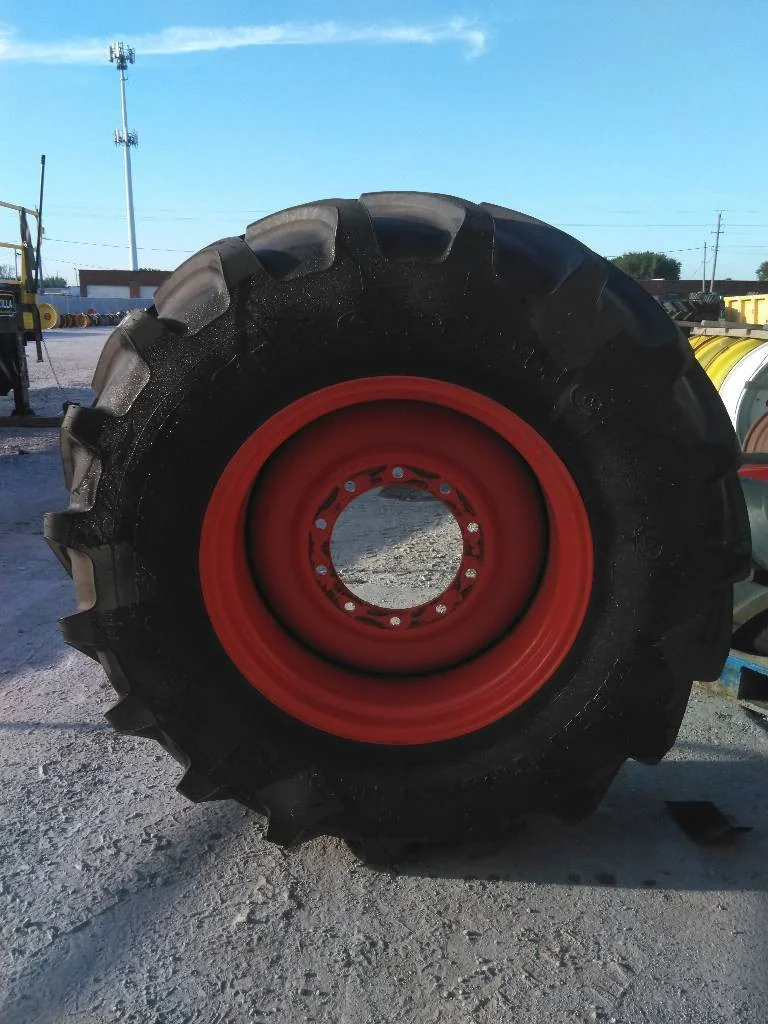 540/65R28 142D FS MaxiTraction 65 95-100% 18X28 10-13.19-11.07 Solid Yellow Wheel Reconditioned