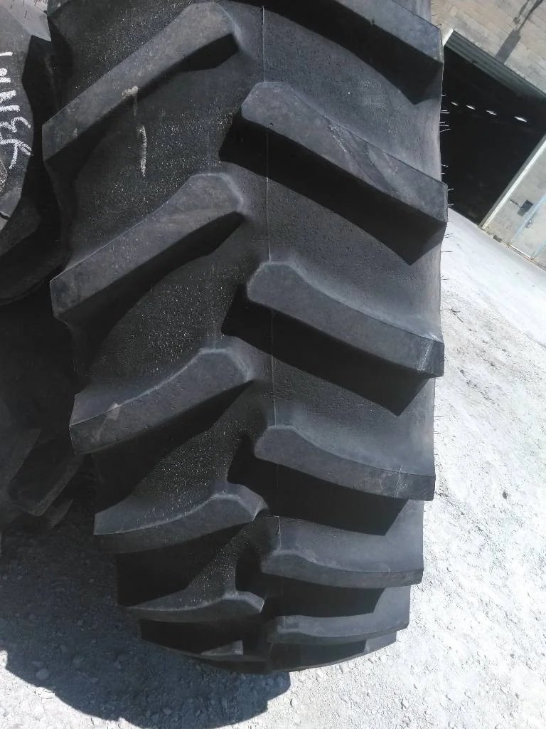 Used 520/85R42 157B Firestone RAT 23 TL R-1 90-95% On 18 x 42 20-13.19-10.50 Outer Dolly Dual image 4