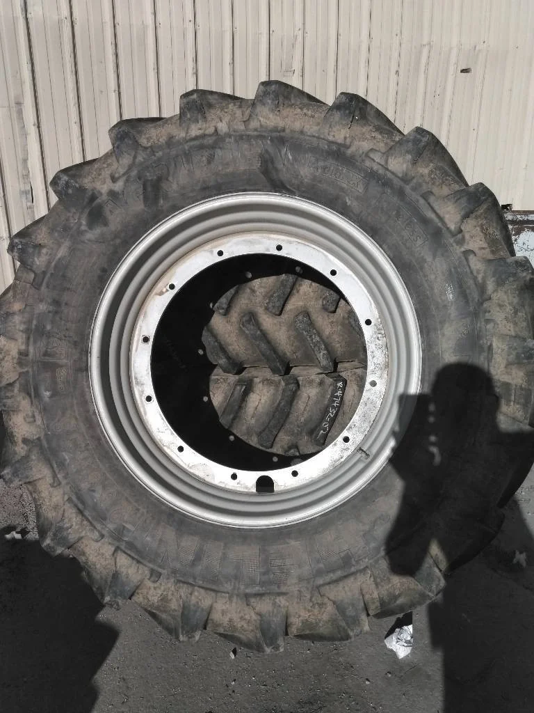 Used 20.8R38 153A8 Michelin Agribib Radial X TL R-1W 70-75% On 18 x 38 12-30.375-28.440 R&R Wheel