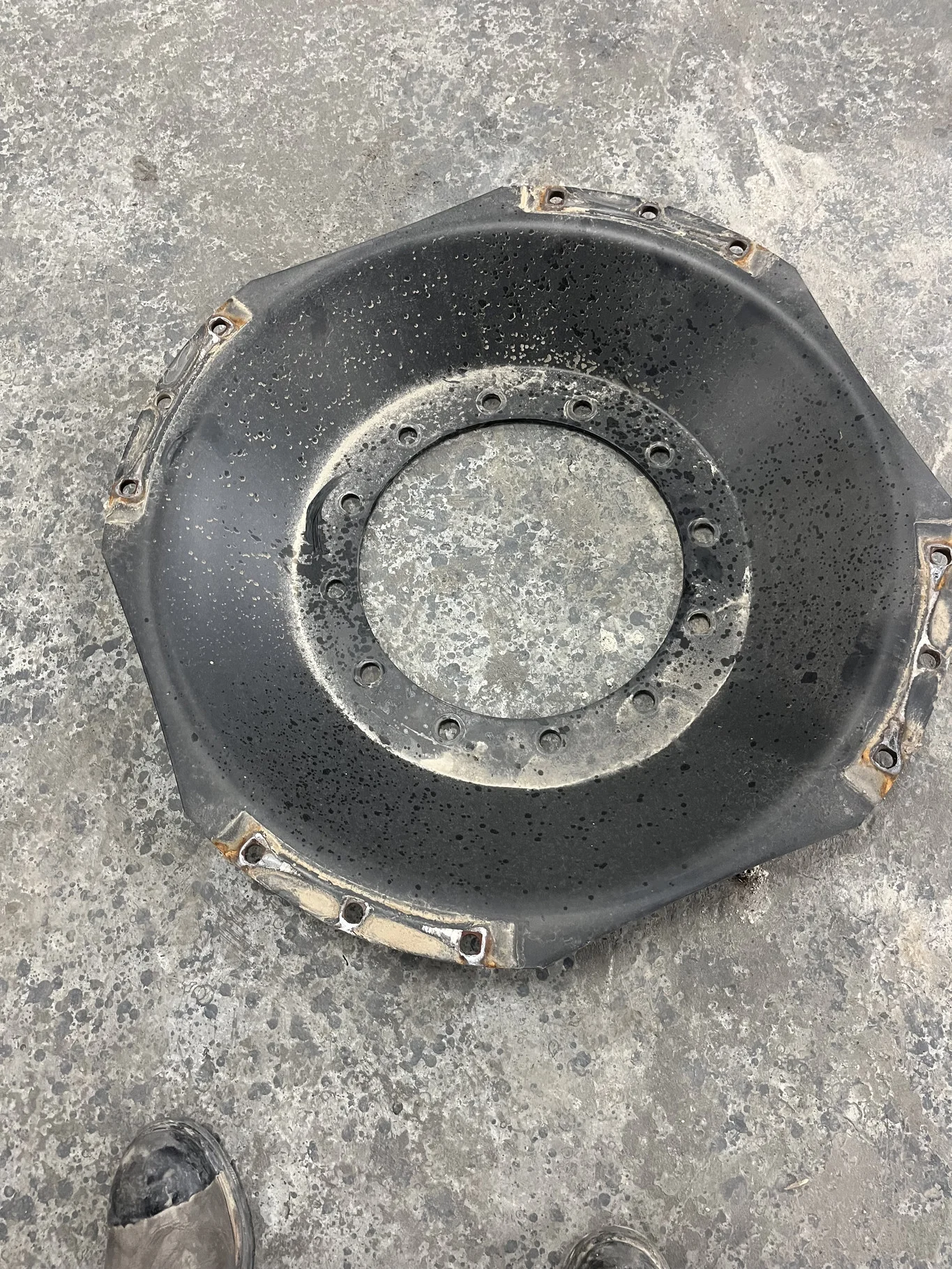 Used Disc 38" 12-16.732-14.620 Waffle 3 Bolt Black image 2
