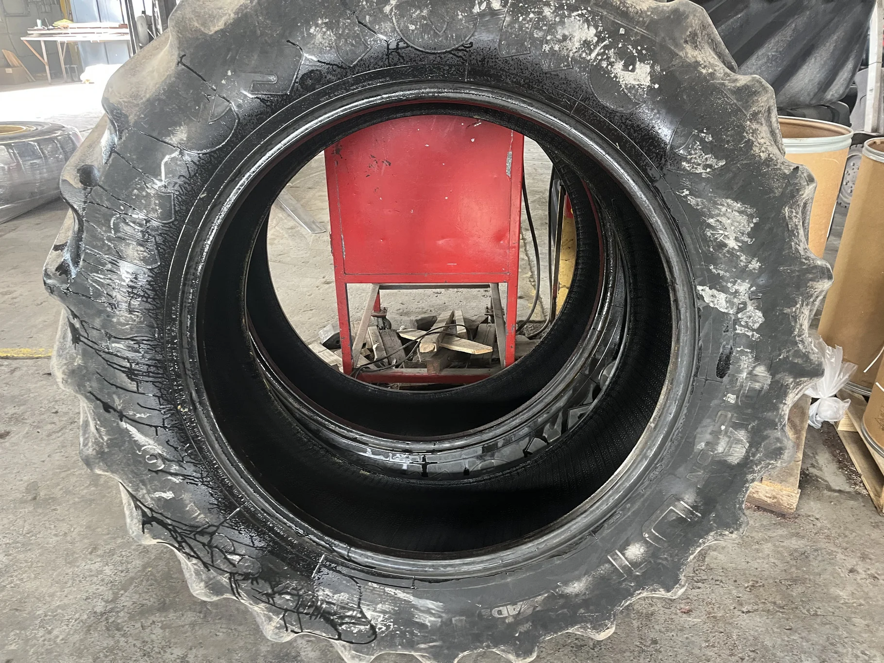 Used IF420/85R38 153B Firestone Radial All Traction DT TL R-1W 65-70% image 5