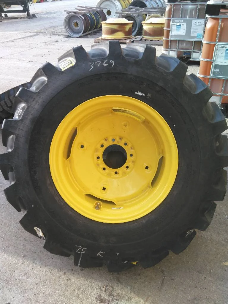 Take-Off 440/80-24 138A8 Galaxy Super Industrial Lug TL R-4 95-100% On 15 x 24 8-8-6 Implement Wheel image 2
