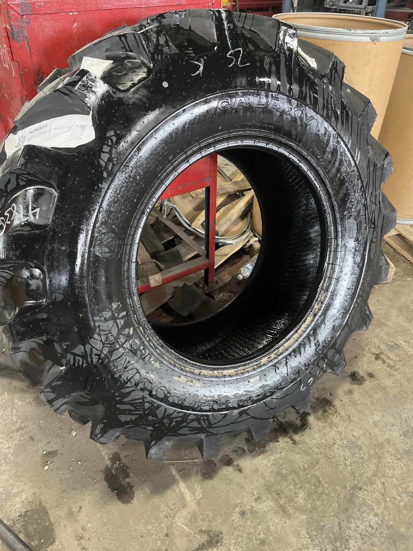 Take-Off 440/80-24 138A8 Galaxy Super Industrial Lug TL R-4 95-100%