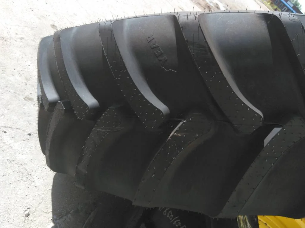 Take-Off VF650/65R38 175D Goodyear Optitorque TL R-1 95-100% On 23 x 38 12-13.976-11.857-1 image 2
