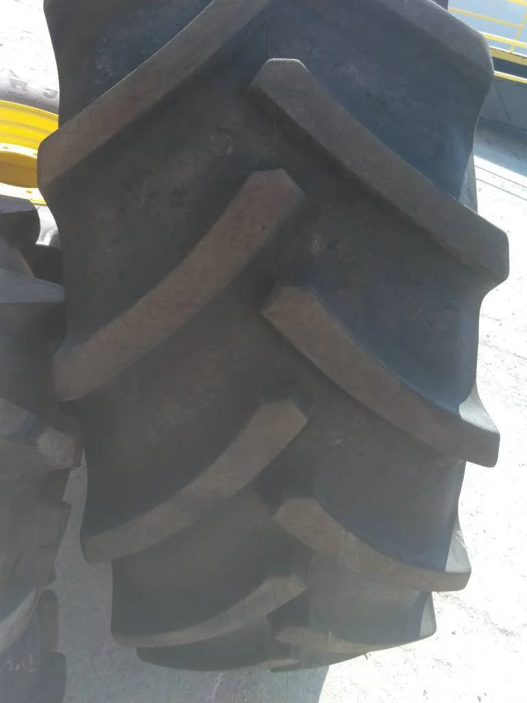 Used 480/70R30 141D Mitas HC70 TL R-1W 85-90% On 15 x 30 10-13.19-11.07 Waffle 3 Bolt/Disc image 3