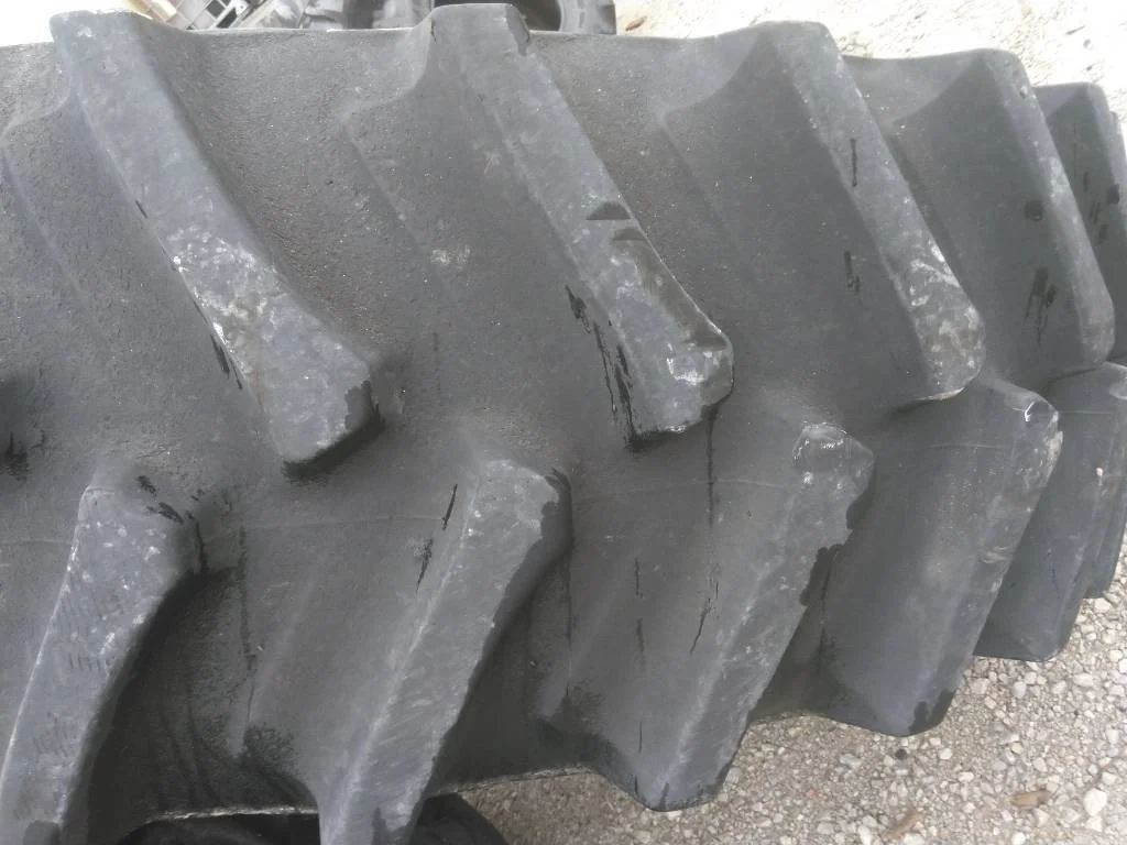 Used 580/85R42 166B Firestone Deep Tread 23 TL R-1W 85-90% On 18 x 42 10-13.19-11.07 Dolly Dual image 2