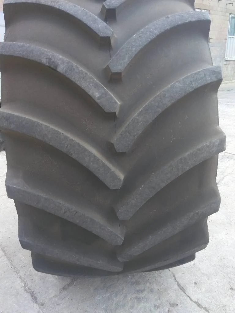 Used LSW 1100/45R46 181D Goodyear Optitrac TL R-1W 90-95% On 38 x 46 12-32.047-30.078 Rim & Rail image 2