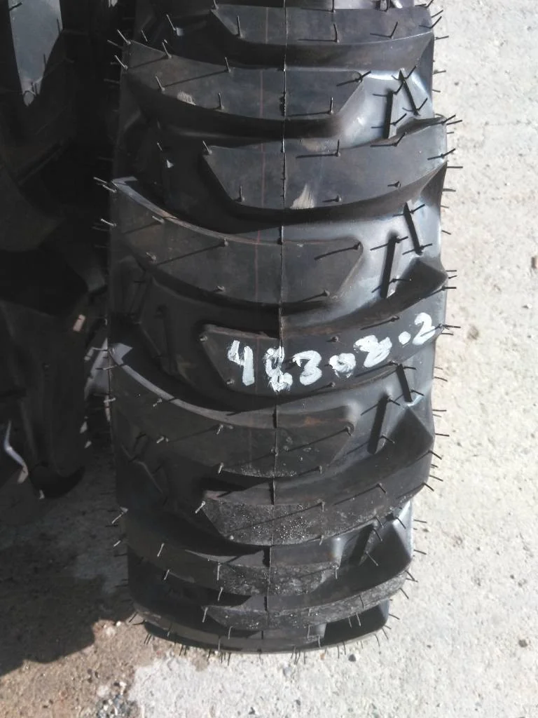 Take-Off 25 X 8.50-14 106A2 Galaxy Marathoner TL R-4 95-100% On 7 X 14 6-6-4.62 Implement Wheel/Disc image 4