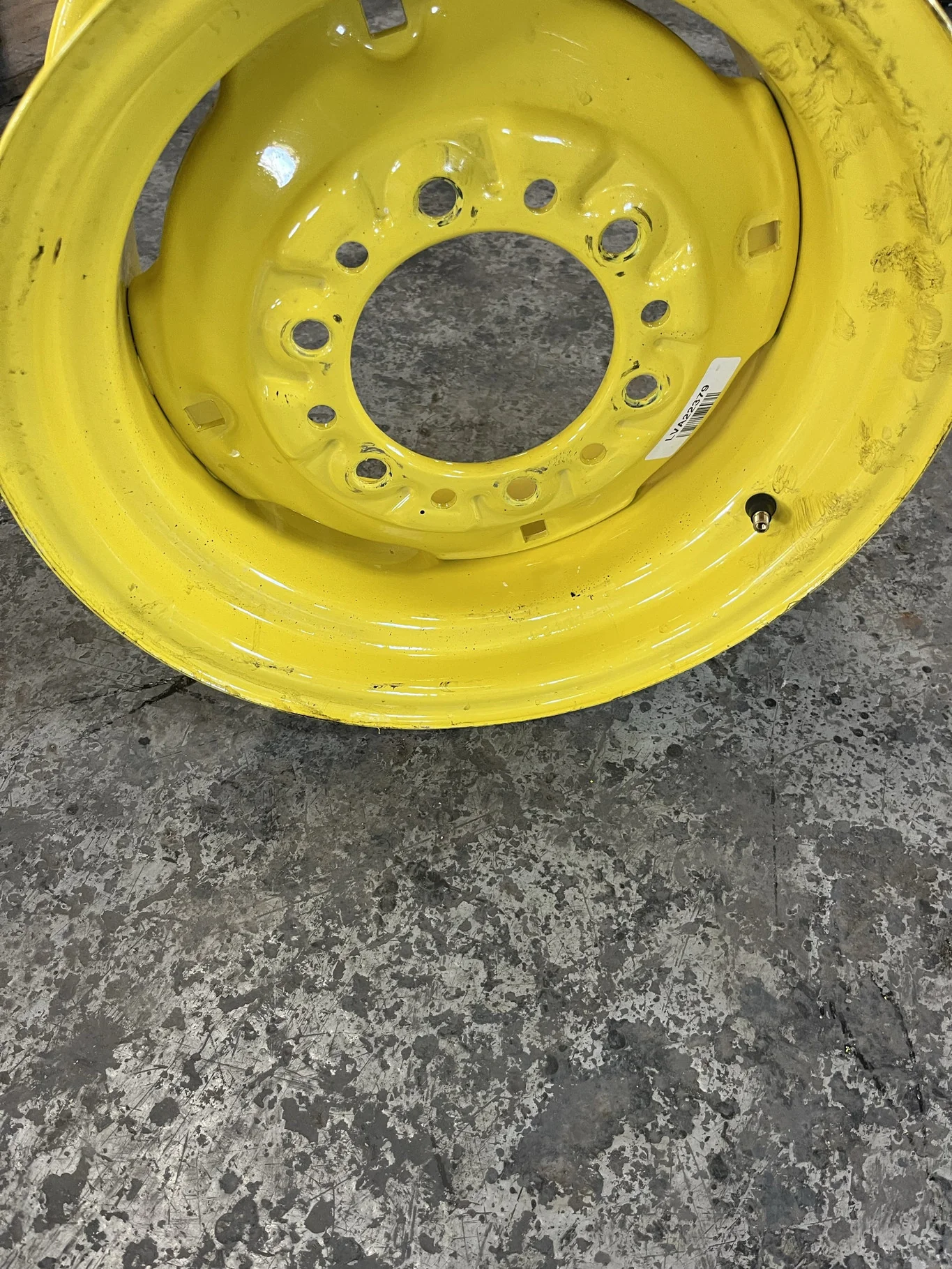 Take-Off 7 X 14 6-6-4.631-1.46 Implement JD Yellow Wheel