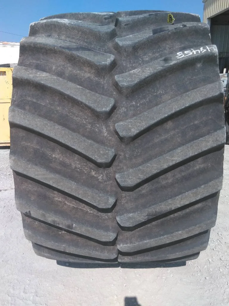 Used IF1250/50R32 201B Firestone Deep Tread 23 TL R-1W 85-90% On 44 x 32 10-13.19-11.07 3 Piece image 2