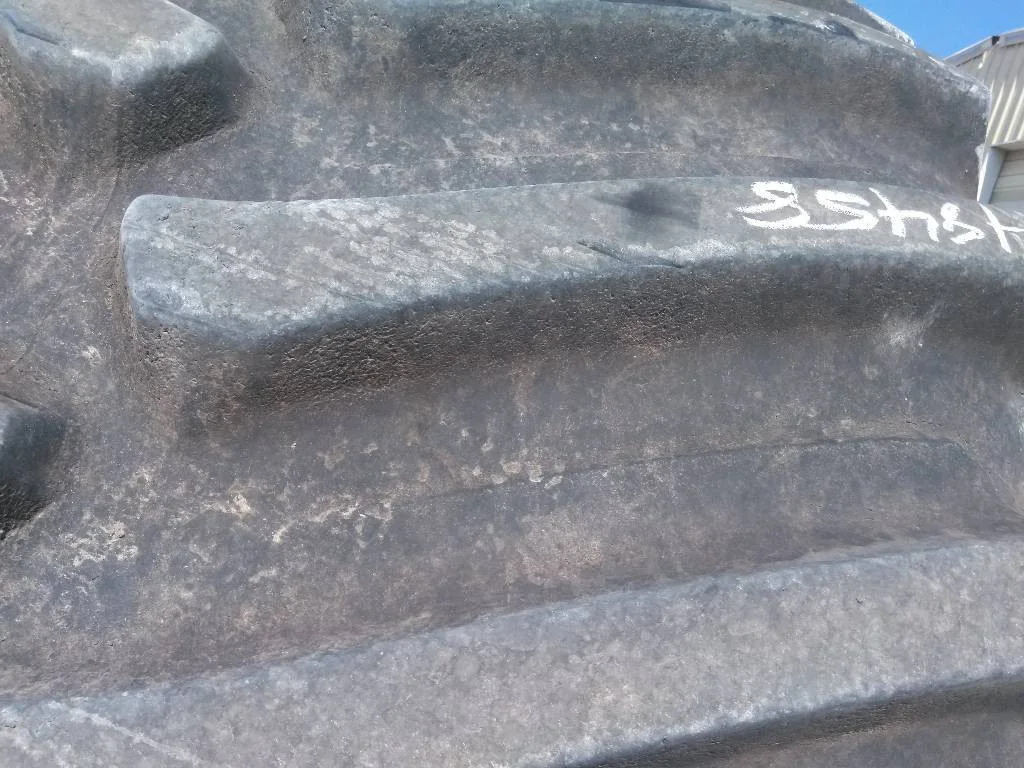 Used IF1250/50R32 201B Firestone Deep Tread 23 TL R-1W 85-90% On 44 x 32 10-13.19-11.07 3 Piece image 6