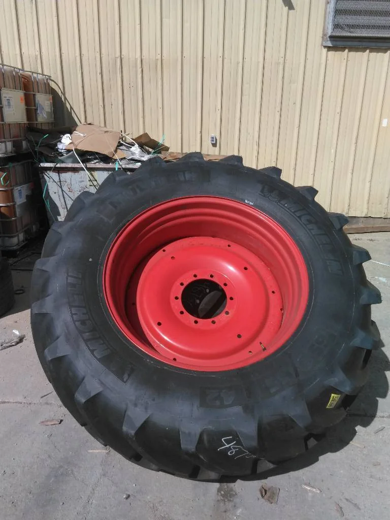 Take-Off 650/65R42 158D Michelin Multibib TL R-1W 95-100% On 20 x 42 10-13.19-11.07 Dual Wheel