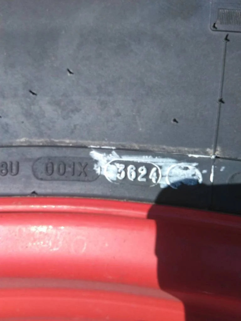 Take-Off 650/65R42 158D Michelin Multibib TL R-1W 95-100% On 20 x 42 10-13.19-11.07 Dual Wheel image 2