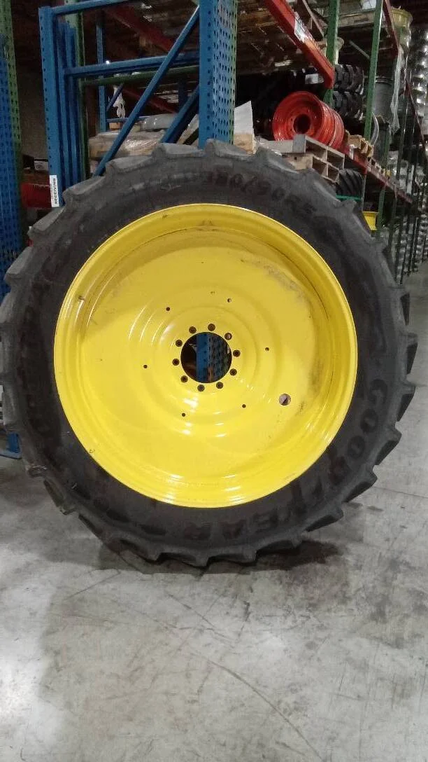 Take-Off 380/90R54 152D Goodyear Optitrac TL R-1W 95-100% On 12 x 54 10-13.19-11.07 JD Dual