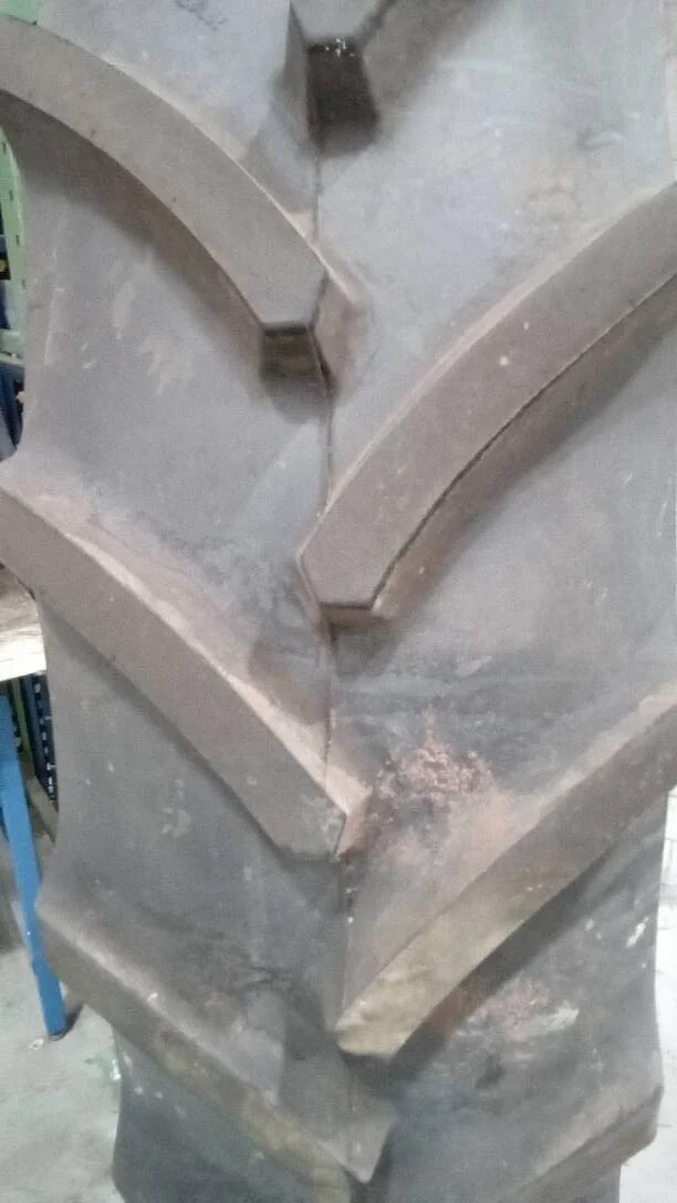 Take-Off 380/90R54 152D Goodyear Optitrac TL R-1W 95-100% On 12 X 54 12-32.047-30.078 Rim & Rail image 3