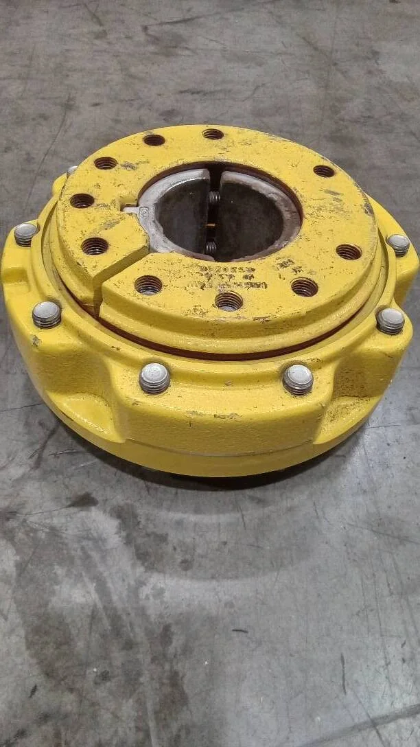Take-Off 1000E110MY 10-13.19-11.07 John Deere OEM Hub image 2