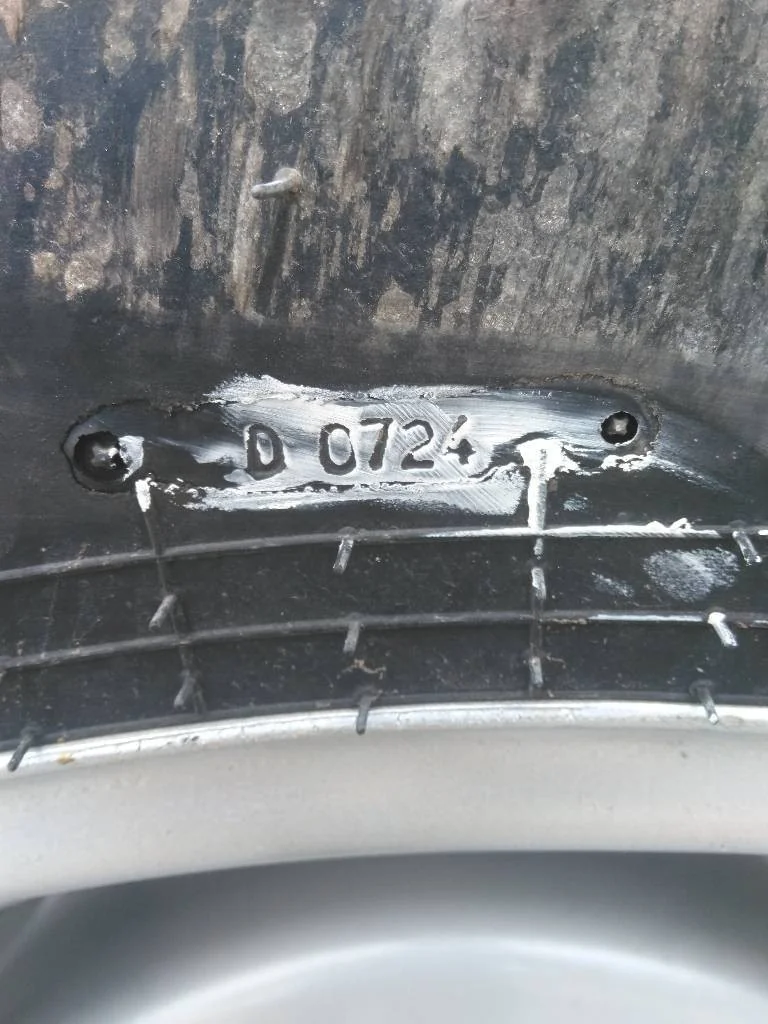 Take-Off 420/85R30 140A8 Galaxy Earth Pro Radial 850 TL R-1W 95-100% On 14 x 30 8-8-5.94 6 Clamp
