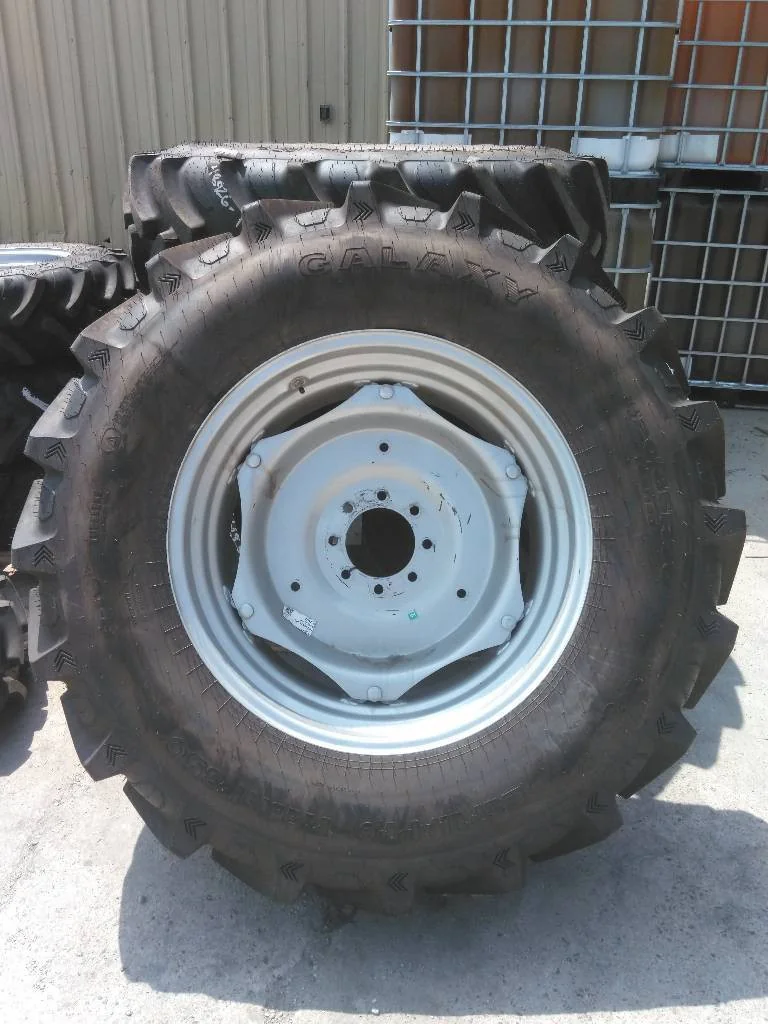 Take-Off 420/85R30 140A8 Galaxy Earth Pro Radial 850 TL R-1W 95-100% On 14 x 30 8-8-6 5.94 6 Clamp